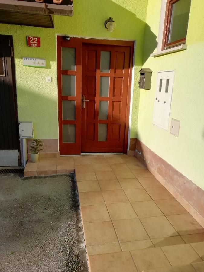 Apartmaji Karbic Postojna Buitenkant foto