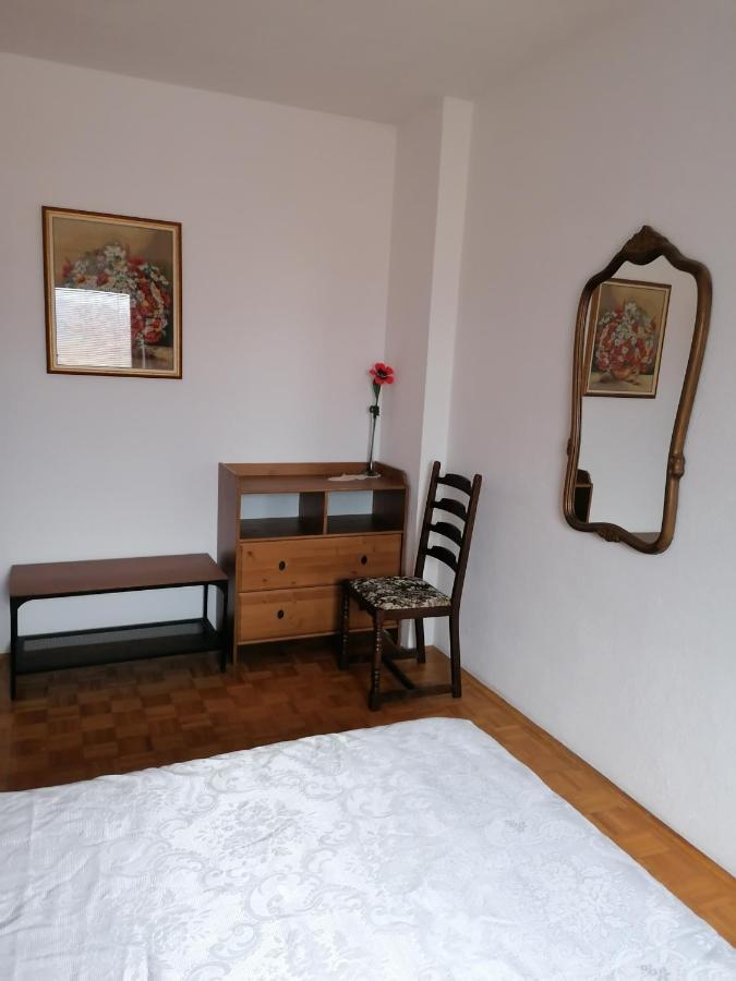 Apartmaji Karbic Postojna Buitenkant foto